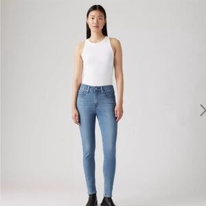 LEVI’s Women’s 721 High Rise Skinny